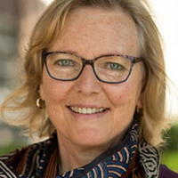 Tisserand Institute Advisory Board Member Linda Halcon
